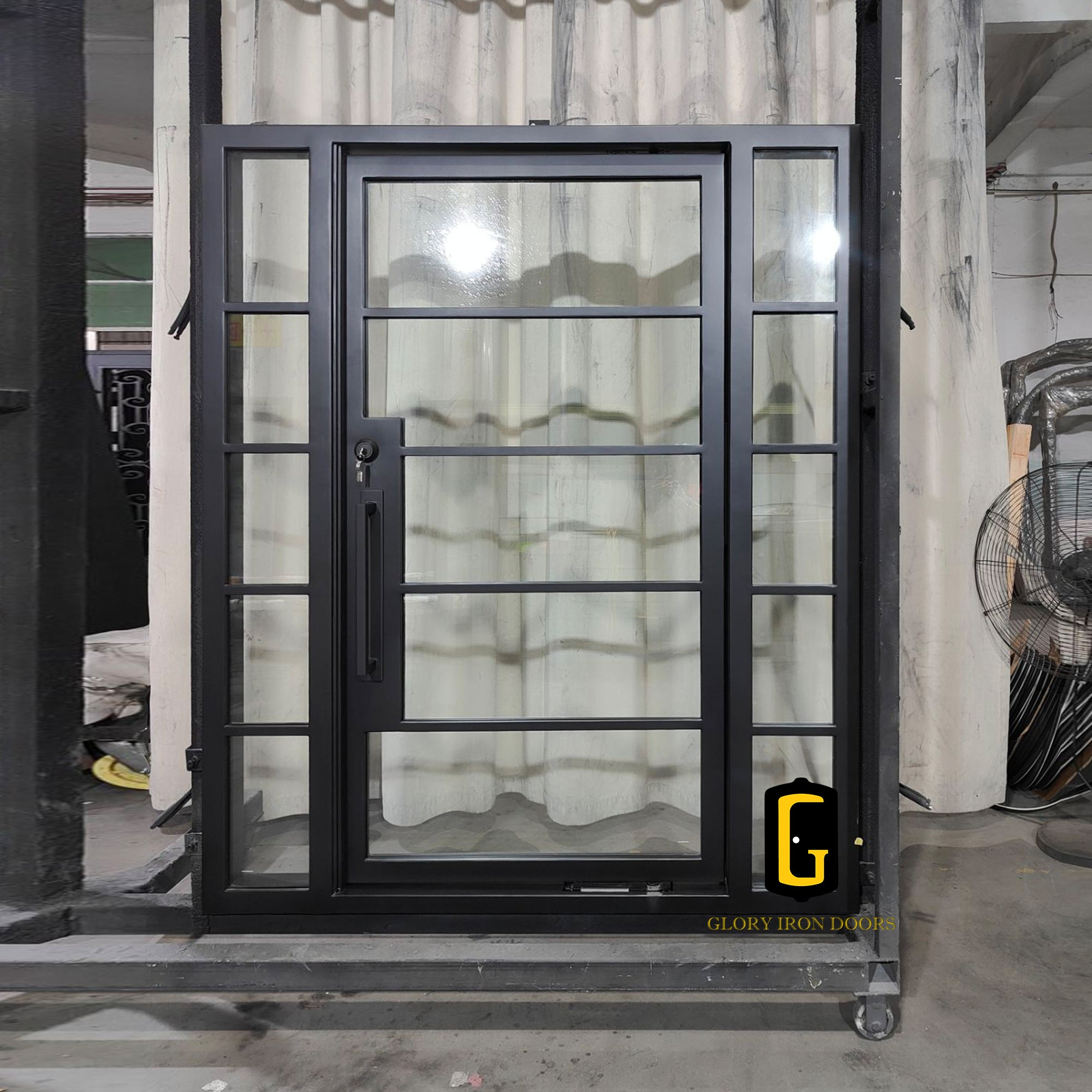gloryirondoor iron pivot single door with two sidelight  and clear glass