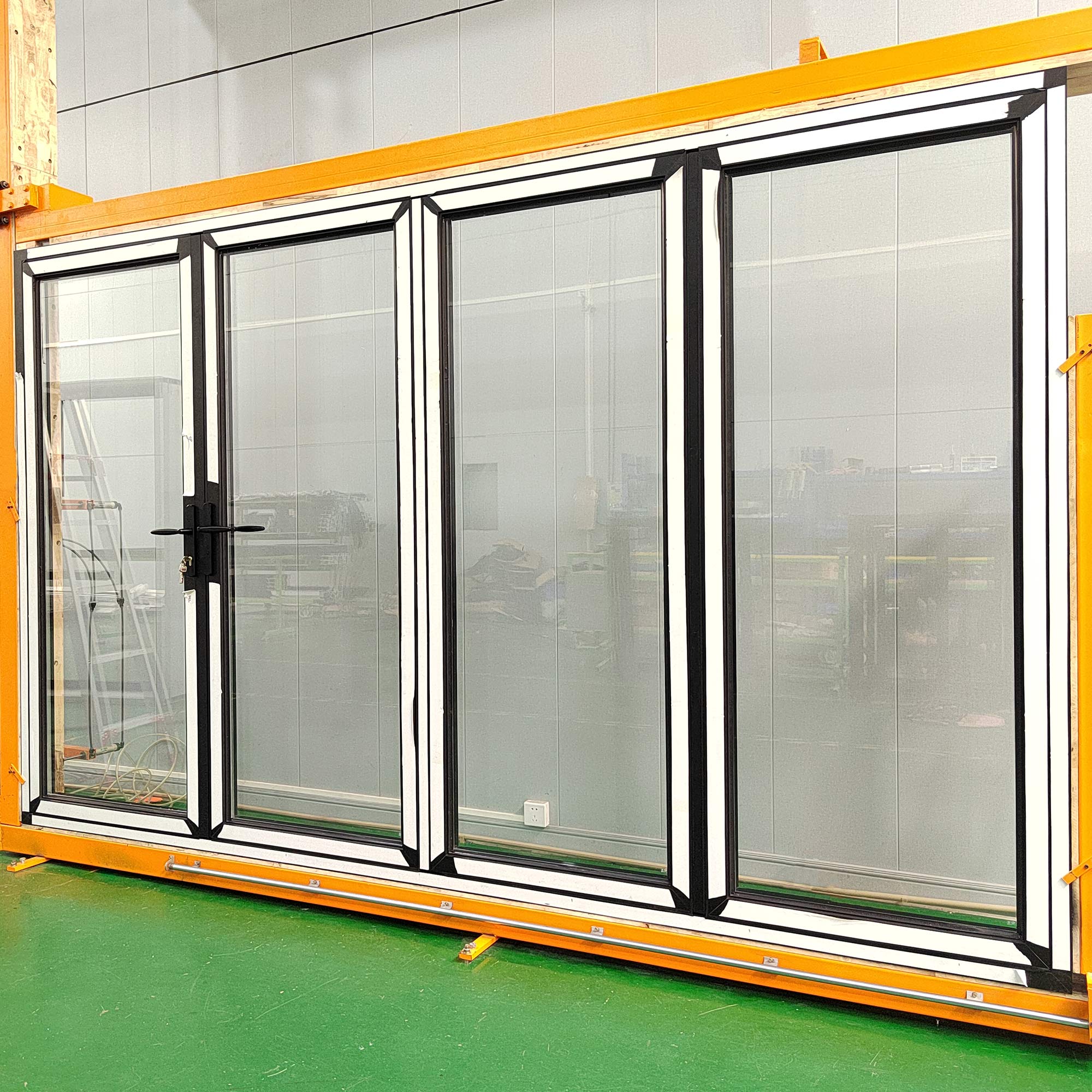 GID Aluminum Alloy Bi-Fold Doors 4 Panels For Patio ABF003